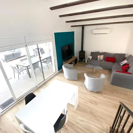 Holiday home Casa De Lujo Con Piscina Y Amarre Privados Ref 350 Empuriabrava