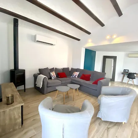 Casa De Lujo Con Piscina Y Amarre Privados Ref 350 * Empuriabrava
